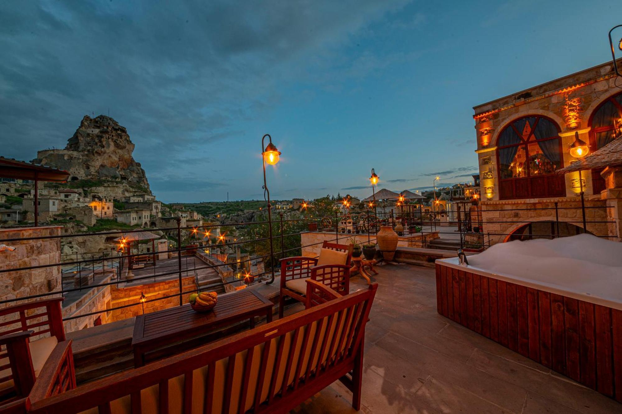 Capp Royal Cave Hotel Ürgüp Exterior foto